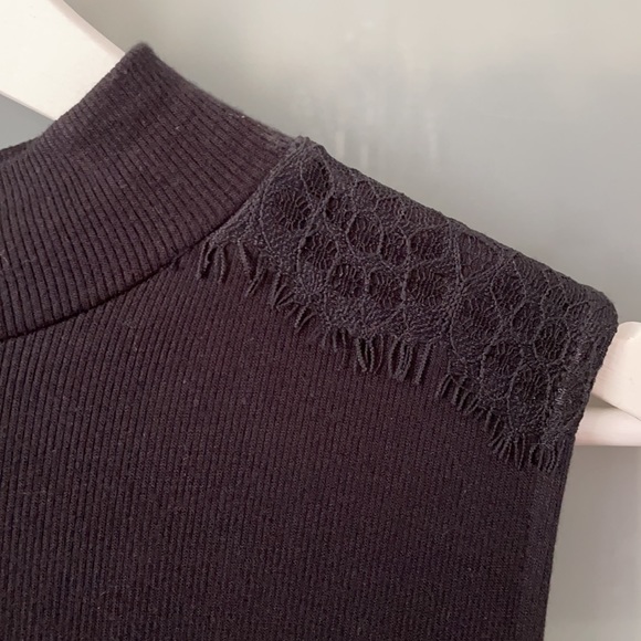 Women’s Guess Black Dress - Picture 2 of 3